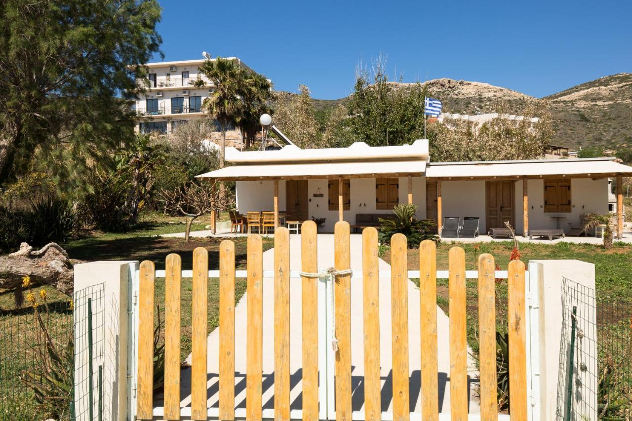 Mera Beachfront House - Falászarna Kültér fotó