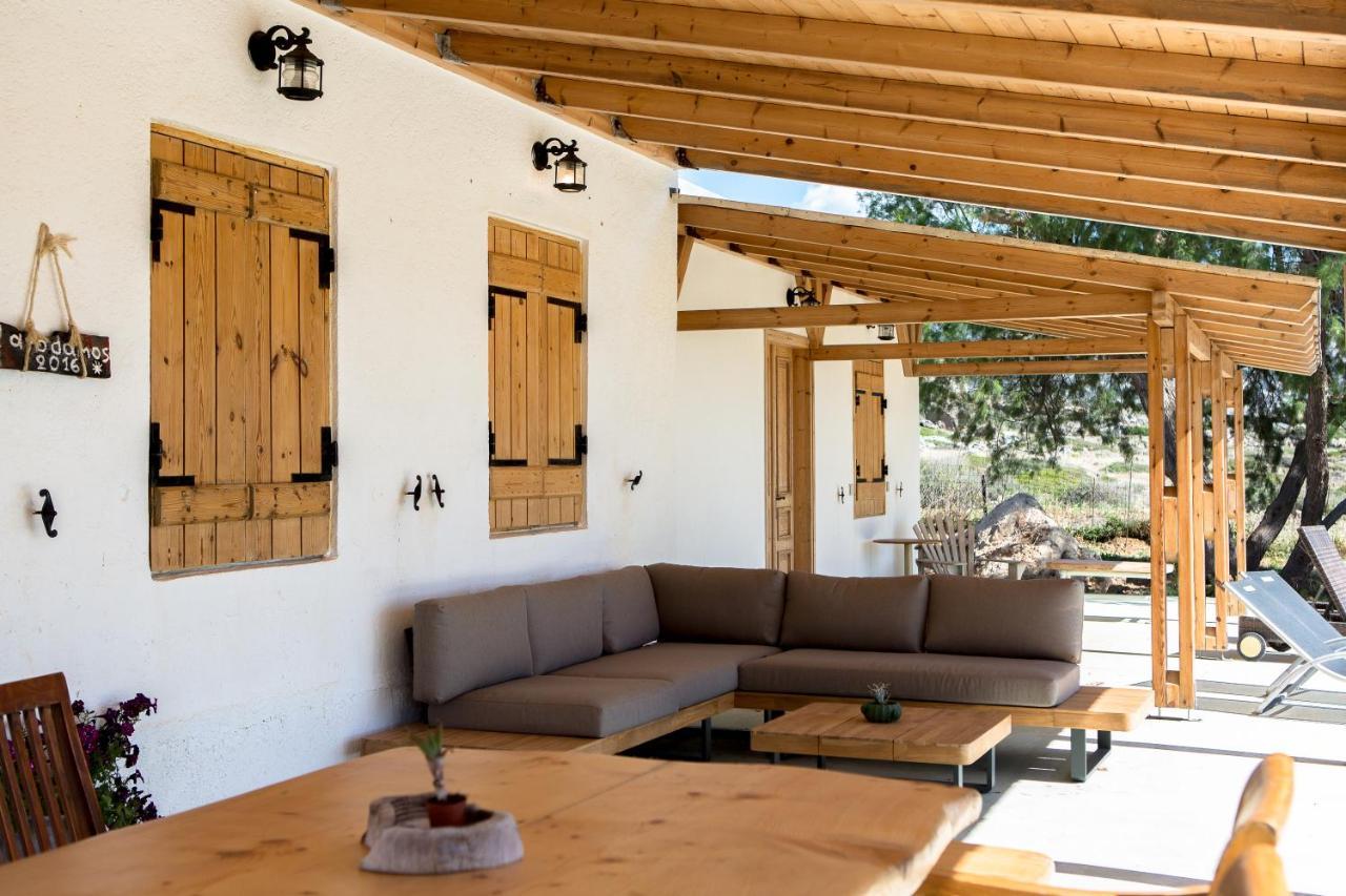 Mera Beachfront House - Falászarna Kültér fotó
