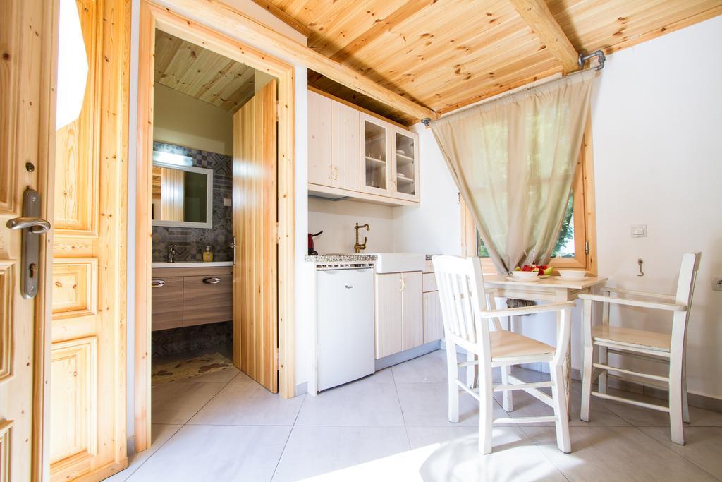 Mera Beachfront House - Falászarna Kültér fotó